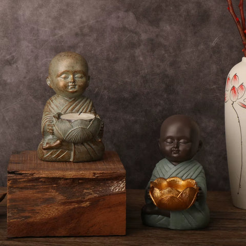 Zen Small Buddha Statue Candlestick Decorative Lamp Antique Porch Bedroom Home Little Monk Meditation Resin Crafts Creative Orna