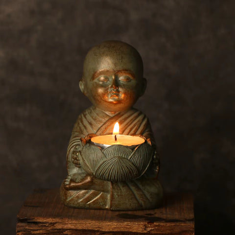 Zen Small Buddha Statue Candlestick Decorative Lamp Antique Porch Bedroom Home Little Monk Meditation Resin Crafts Creative Orna