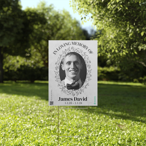 Personalized Memorial Yard Sign - Memorialine
