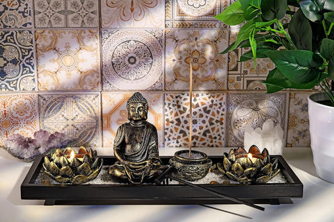 Zen Garden Set Buddha Statue 2 Lotus Tealight Candle Holders, Mallet & Rocks and Crystals & Incense Burner Stick Holder Bowl & Wood Tray for Yoga Meditaion Home Table Decor Gift