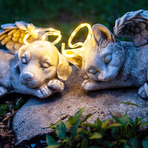 Dog Statue, Solar Pet Memorial Sleeping Dog Garden Sculpture with Angel Wings, LED Light Halo, Outdoor Garden Decoration, 9 X 12 Inch